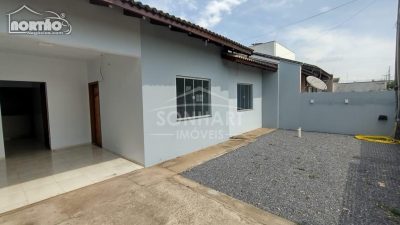 Casa, 3 quartos, 80 m² - Foto 1