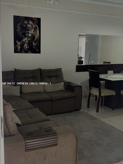 Casa, 3 quartos, 128 m² - Foto 2