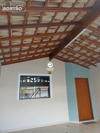 Casa, 4 quartos, 96 m² - Foto 1