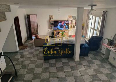 Casa, 3 quartos, 250 m² - Foto 1