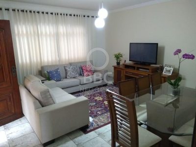 Casa, 3 quartos, 180 m² - Foto 2