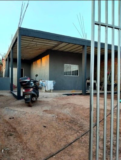 Casa, 1 quarto, 250 m² - Foto 1