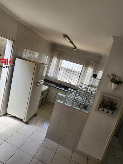 Casa, 3 quartos, 200 m² - Foto 4