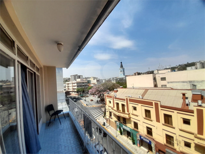 Apartamento, 3 quartos, 130 m² - Foto 2