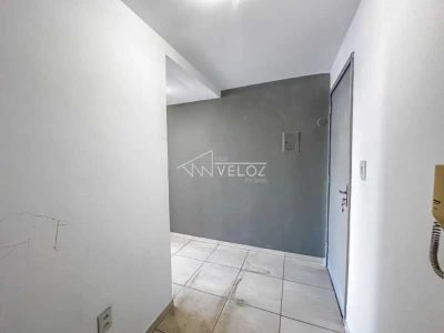 Apartamento, 1 quarto, 29 m² - Foto 1