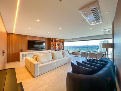 Apartamento, 3 quartos, 143 m² - Foto 1