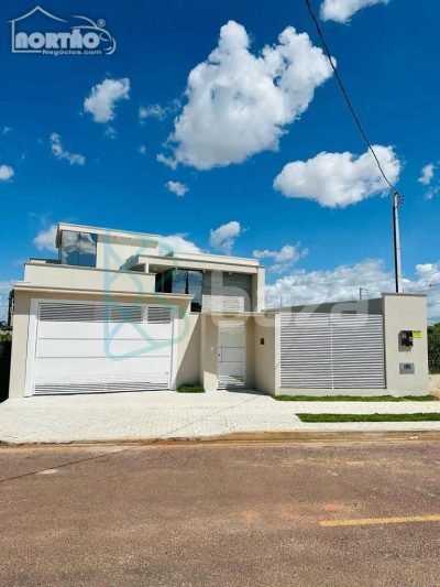 Casa, 4 quartos, 163 m² - Foto 1