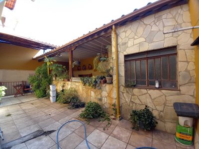 Casa, 4 quartos, 323 m² - Foto 2