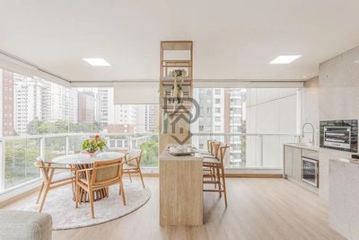 Apartamento, 3 quartos, 197 m² - Foto 1