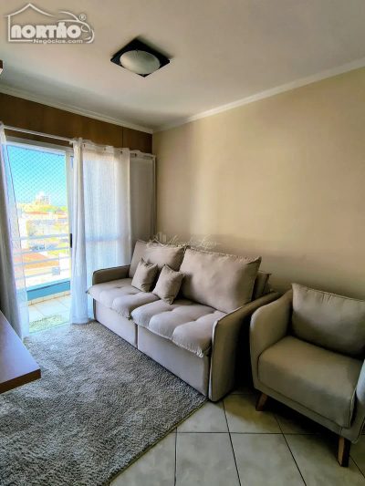 Casa, 3 quartos, 45 m² - Foto 2