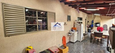 Casa, 3 quartos, 185 m² - Foto 2