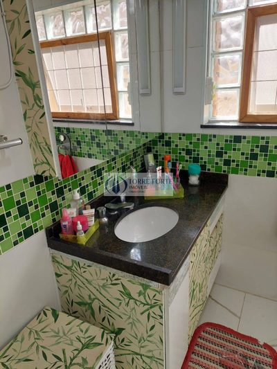 Casa, 5 quartos, 145 m² - Foto 2