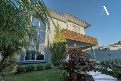 Casa, 4 quartos, 325 m² - Foto 1