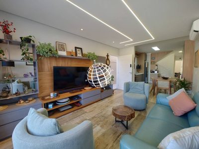 Casa, 4 quartos, 133 m² - Foto 1