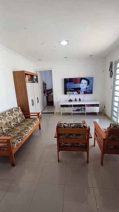 Casa, 1 quarto, 240 m² - Foto 3