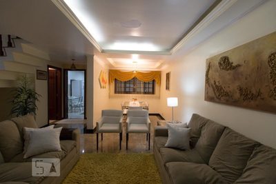 Casa, 4 quartos, 183 m² - Foto 1