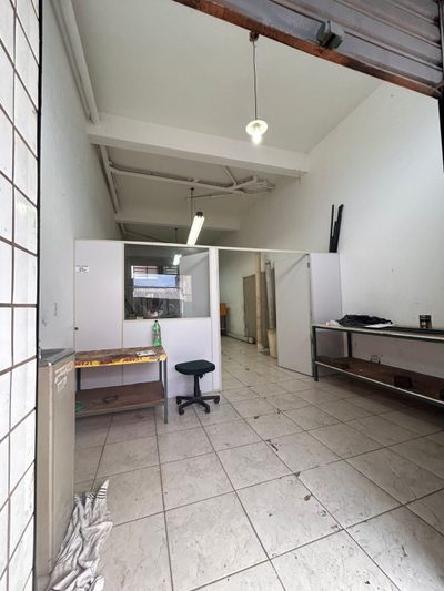 Loja-Salão, 102 m² - Foto 1