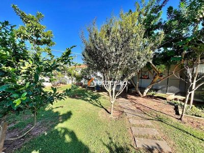 Chácara, 4 quartos, 1050 m² - Foto 2