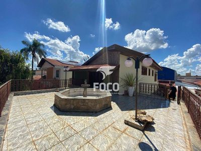 Casa, 4 quartos, 391 m² - Foto 2