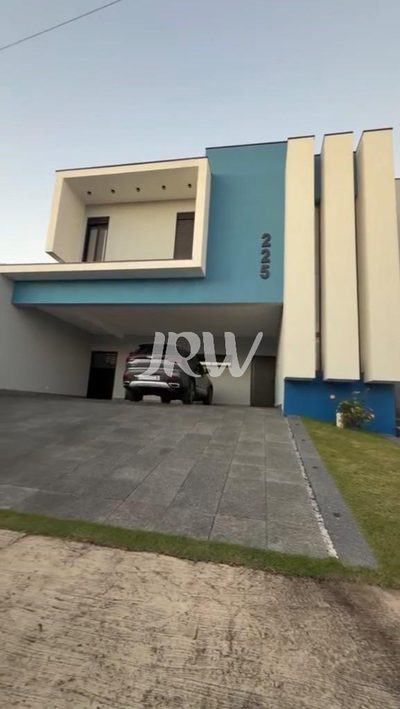 Casa, 3 quartos, 271 m² - Foto 1