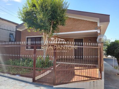 Casa, 3 quartos, 200 m² - Foto 1