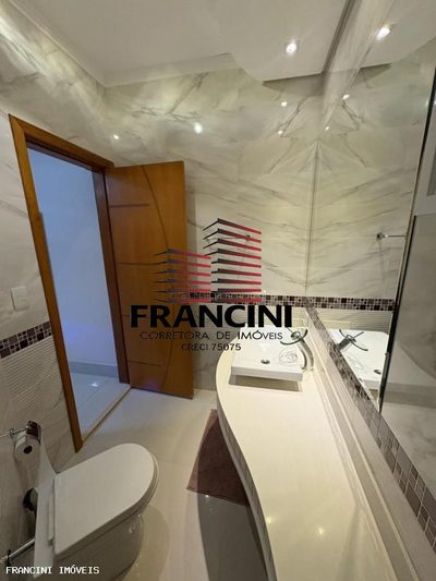 Casa, 4 quartos, 236 m² - Foto 2