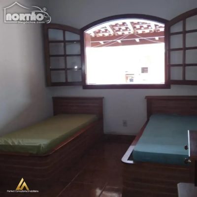 Casa, 6 quartos, 240 m² - Foto 5