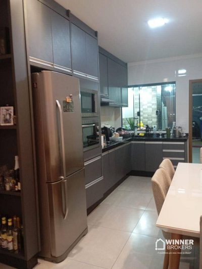 Casa, 3 quartos, 81 m² - Foto 3