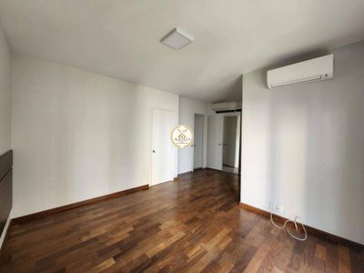 Apartamento, 3 quartos, 212 m² - Foto 1