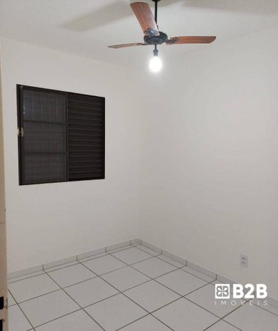 Apartamento, 3 quartos, 75 m² - Foto 2