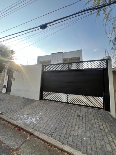 Casa, 4 quartos, 241 m² - Foto 2