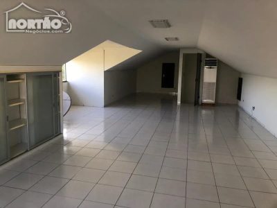 Casa, 2 quartos, 354 m² - Foto 3