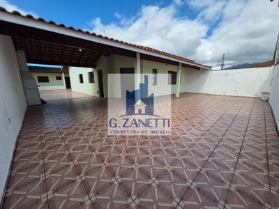 Casa, 3 quartos, 199 m² - Foto 1
