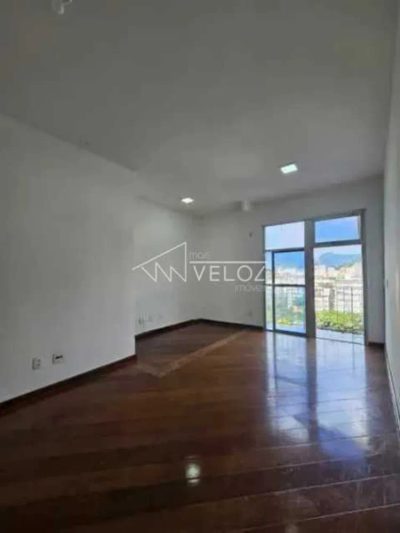 Apartamento, 1 quarto, 61 m² - Foto 2