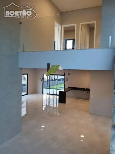 Casa, 5 quartos, 202 m² - Foto 2