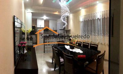 Casa, 3 quartos, 203 m² - Foto 1