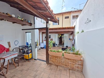 Casa, 2 quartos, 86 m² - Foto 1