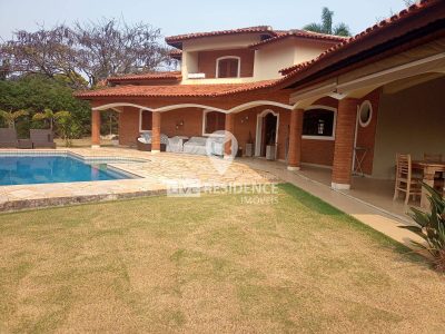 Casa, 4 quartos, 312 m² - Foto 1