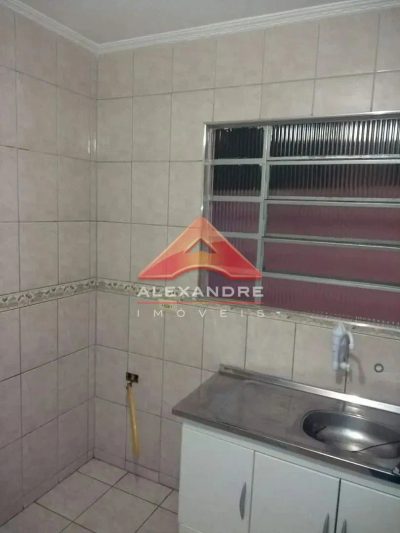 Casa, 3 quartos, 65 m² - Foto 2