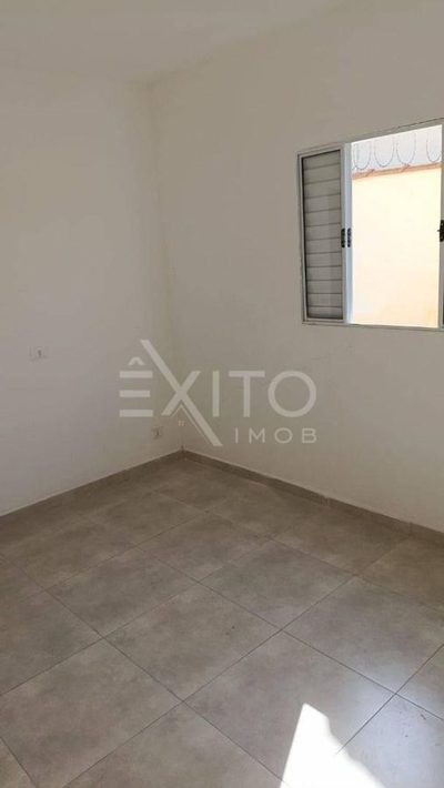 Casa, 2 quartos, 50 m² - Foto 1