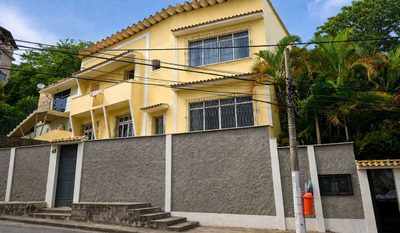 Casa, 3 quartos, 190 m² - Foto 1