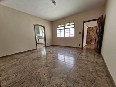 Casa, 4 quartos, 160 m² - Foto 2