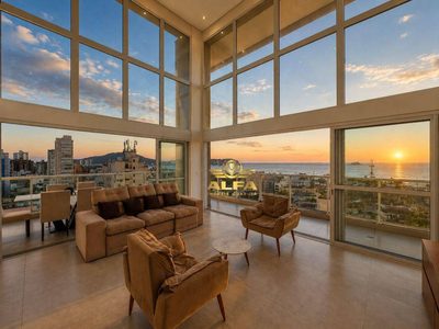 Cobertura, 3 quartos, 455 m² - Foto 1