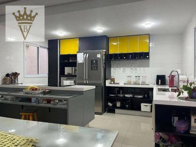 Casa, 3 quartos, 200 m² - Foto 4