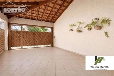 Casa, 5 quartos, 172 m² - Foto 3