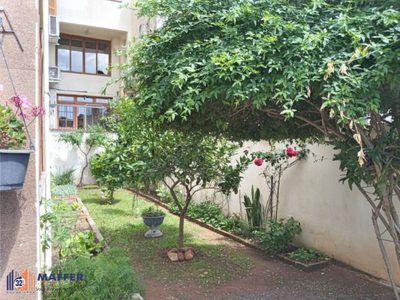 Casa, 4 quartos, 228 m² - Foto 4