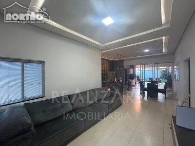 Casa, 3 quartos, 205 m² - Foto 4