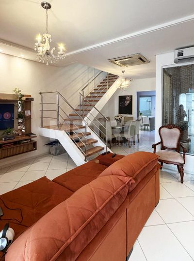Casa, 1 quarto, 100 m² - Foto 1