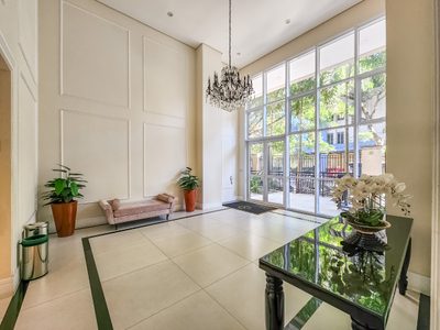 Apartamento, 4 quartos, 213 m² - Foto 2