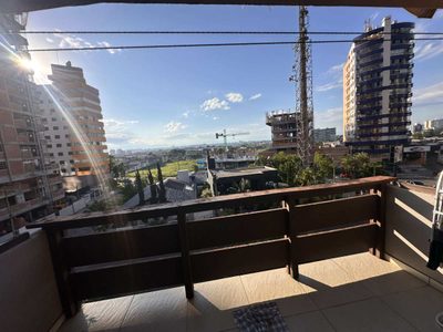 Cobertura, 3 quartos, 252 m² - Foto 4